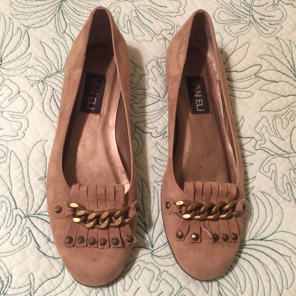 Vaneli Deluxe Camel Suede Flats
